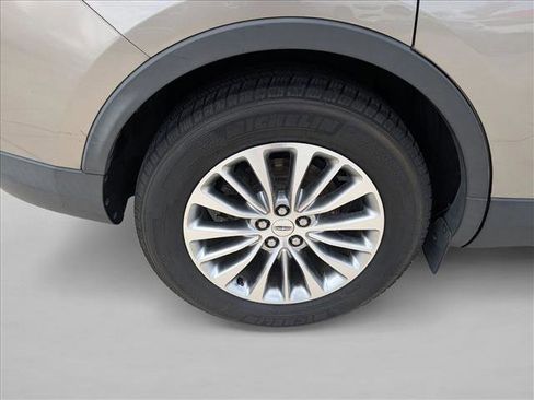 Used 2018 Lincoln MKX Select w/ Select Plus Package image 24