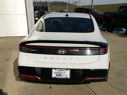 Used 2024 Hyundai Sonata SEL image 4