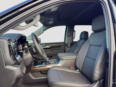 New 2026 Chevrolet Silverado 1500 RST AWD/4WD image 9