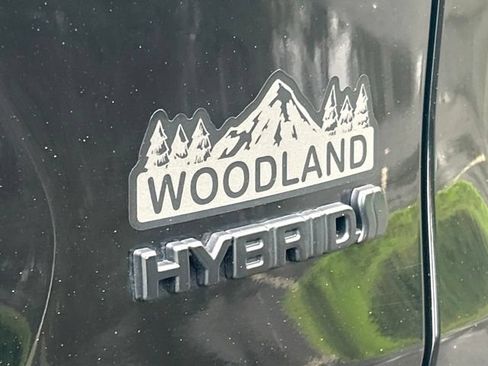 Used 2023 Toyota RAV4 AWD Hybrid image 13