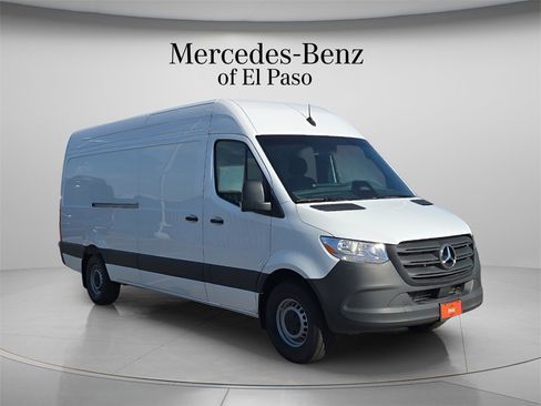 New 2025 Mercedes-Benz Sprinter 2500 image 1