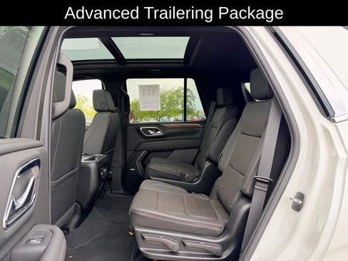 Used 2024 Chevrolet Tahoe High Country AWD/4WD image 9