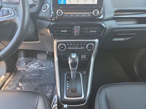 Used 2019 Ford EcoSport Titanium image 11