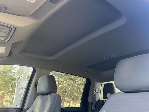 Used 2020 Chevrolet Silverado 2500 LT w/ Convenience Package image 32