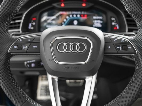 New 2026 Audi SQ8 Premium Plus AWD/4WD image 12