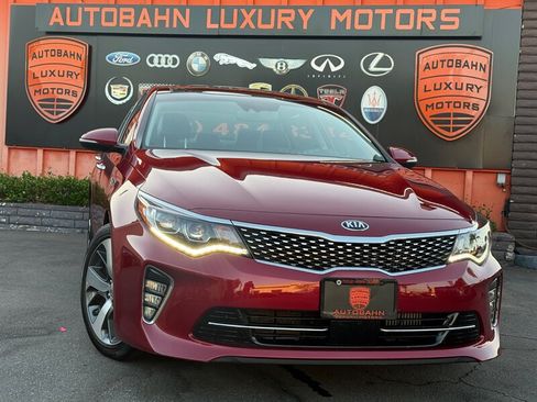 Used 2018 Kia Optima SX w/ Technology Package FWD image 1