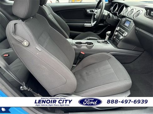 Certified 2022 Ford Mustang Coupe image 14