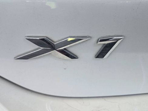 Used 2018 BMW X1 sDrive28i FWD image 9
