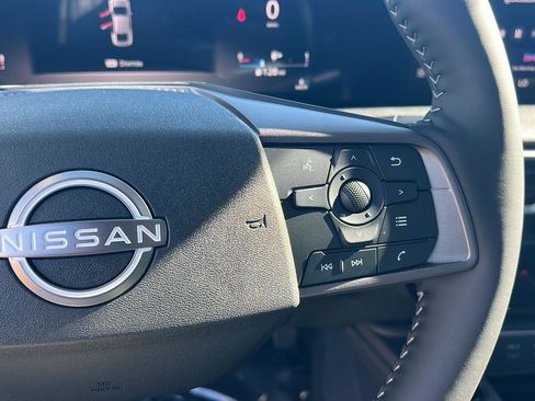 New 2026 Nissan Sentra SV w/ SV Convenience Package FWD image 22