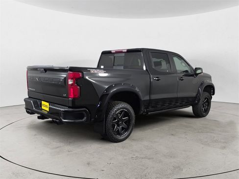 Used 2019 Chevrolet Silverado 1500 LT Trail Boss image 5