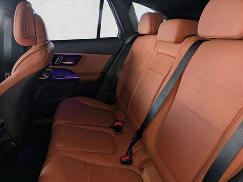 New 2026 Mercedes-Benz GLC 300 image 18