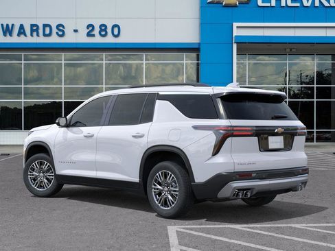 New 2026 Chevrolet Traverse LT w/ LPO, Floor Liner Package image 3