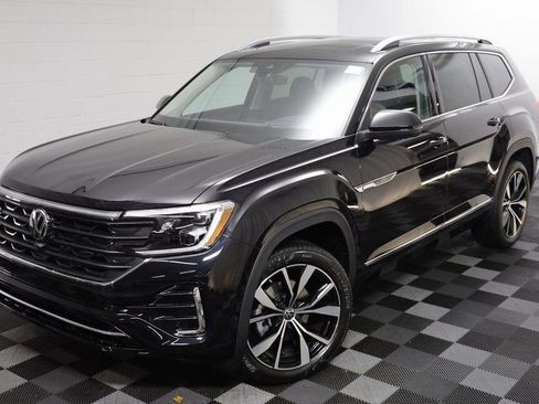 New 2026 Volkswagen Atlas SEL Premium R-Line image 2