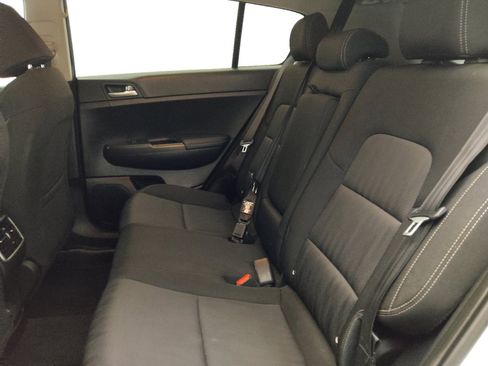 Used 2020 Kia Sportage LX FWD image 18