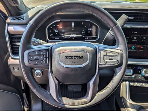 Used 2024 GMC Sierra 2500 Denali Ultimate w/ Max Trailering Package AWD/4WD image 16