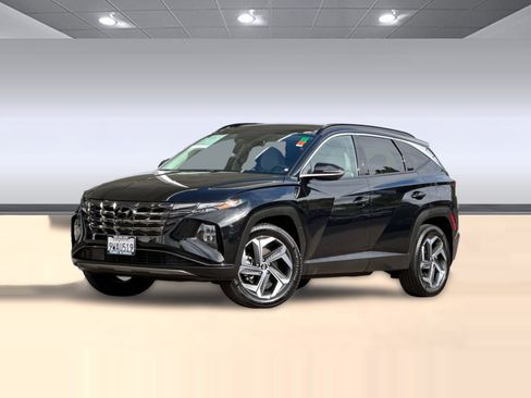 Used 2023 Hyundai Tucson Limited AWD/4WD image 2