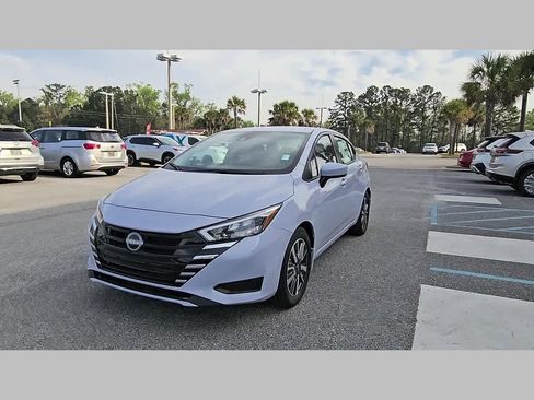 New 2025 Nissan Versa SV w/ Trunk Package FWD image 20