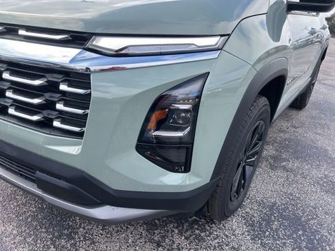 New 2026 Chevrolet Equinox LT w/ LPO, Floor Liner Package image 9