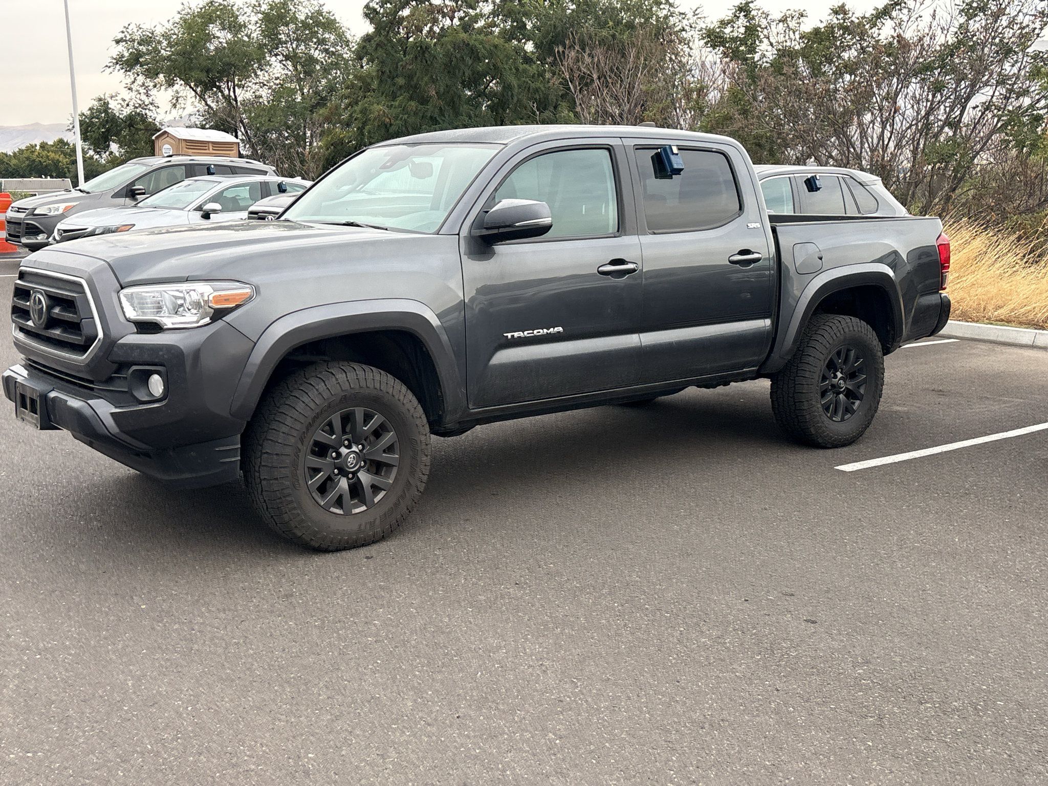 Certified 2022 Toyota Tacoma SR5 w/ Technology Package AWD/4WD image 11