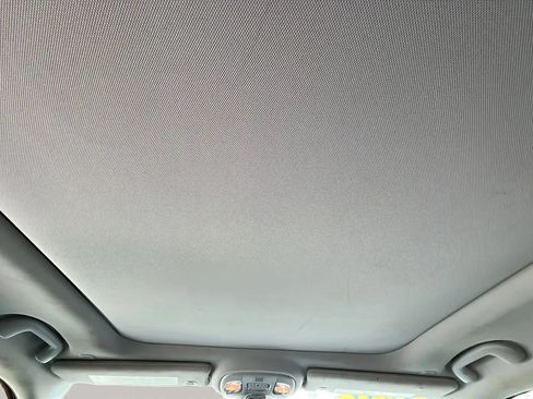 Used 2021 Jeep Compass Latitude w/ Sun and Sound Group AWD/4WD image 21
