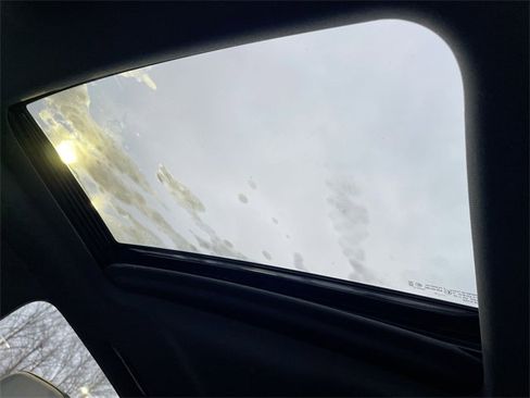 Certified 2025 Chevrolet Colorado ZR2 w/ Technology Package image 19