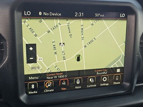 Used 2023 Jeep Wrangler Sahara image 8