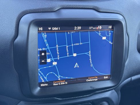 Used 2022 Jeep Renegade Latitude w/ Convenience Group image 4