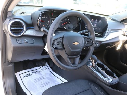 New 2026 Chevrolet Trax LS FWD image 15