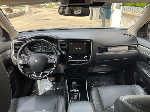 Used 2020 Mitsubishi Outlander SEL image 10