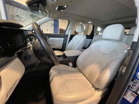 Used 2023 Kia Sorento S w/ Panoramic Sunroof Package FWD image 14