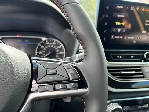 New 2025 Nissan Altima 2.5 SR w/ SR Premium Package image 13