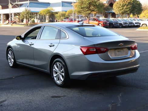 Used 2025 Chevrolet Malibu LT image 7