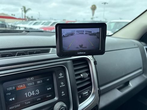Used 2017 RAM 1500 Classic SLT RWD image 18
