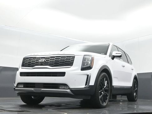 Used 2021 Kia Telluride SX w/ SX Prestige Package AWD/4WD image 8