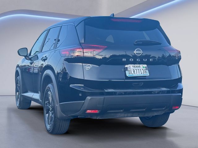 Used 2026 Nissan Rogue SV FWD image 6