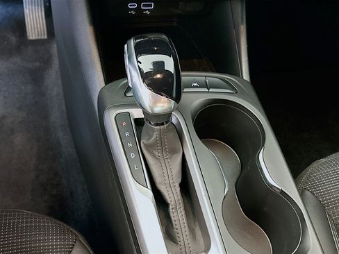 Used 2024 Buick Envista Preferred image 23