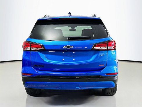 Used 2024 Chevrolet Equinox RS image 3