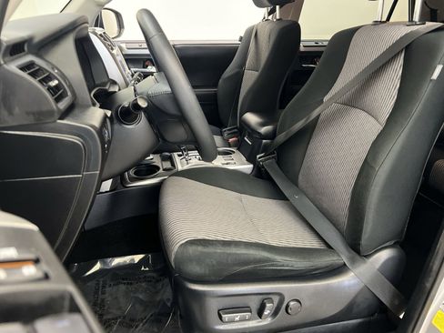 Used 2021 Toyota 4Runner SR5 image 11