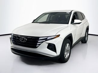 Used 2023 Hyundai Tucson SE FWD video 1