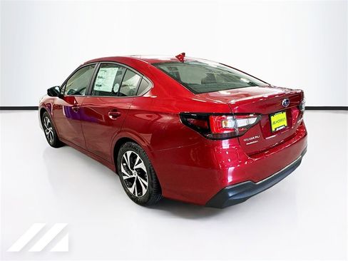 Used 2025 Subaru Legacy Premium image 7