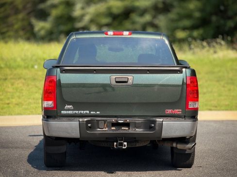 Used 2013 GMC Sierra 1500 SLE w/ Power Tech Package AWD/4WD image 10