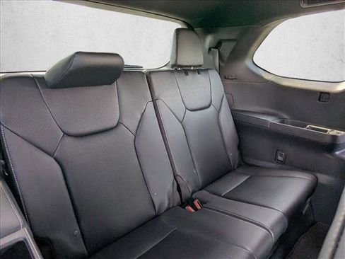 Used 2025 Lexus TX 500h AWD w/ Technology Package image 17