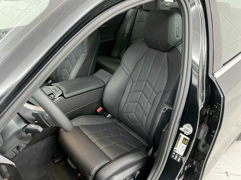 Used 2026 BMW 540i xDrive w/ Executive Package AWD/4WD image 19