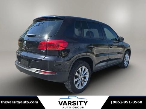 Used 2018 Volkswagen Tiguan Limited w/ Alloy Wheels Package image 7