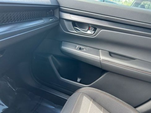 Used 2026 Honda CR-V Sport image 31