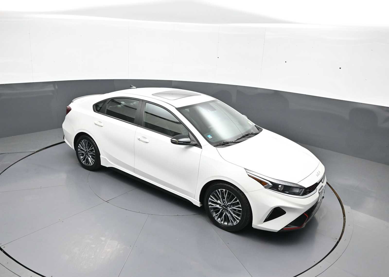 Used 2023 Kia Forte GT-Line w/ GT-Line Premium Package FWD image 26