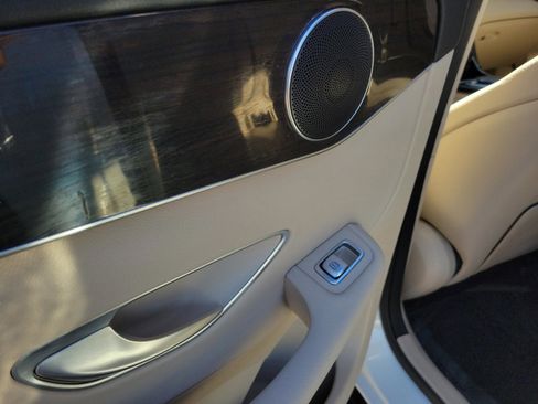 Certified 2022 Mercedes-Benz GLC 300 GLC 300 image 11