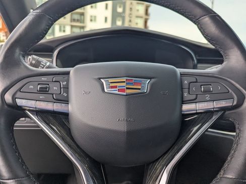 Used 2021 Cadillac XT6 Premium Luxury AWD/4WD image 21