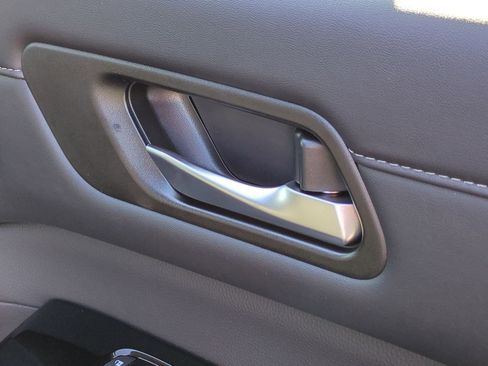 New 2025 Nissan Pathfinder SL image 37