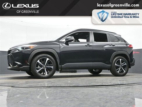 Used 2024 Toyota Corolla Cross XSE image 41